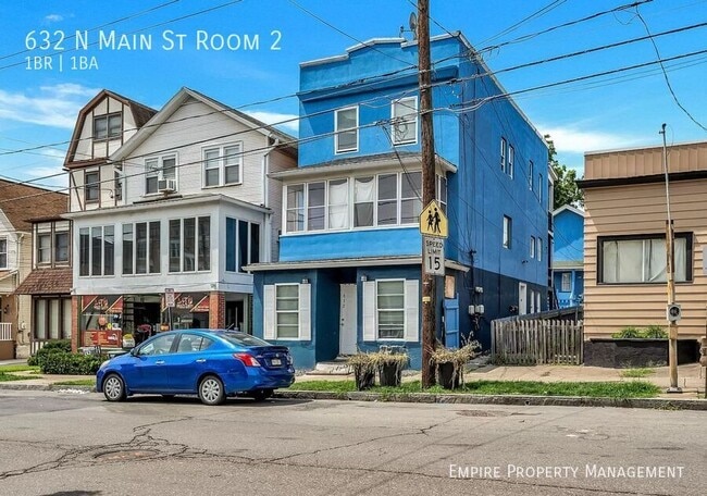 632 N Main St in Wilkes-Barre, PA - Foto de edificio - Building Photo