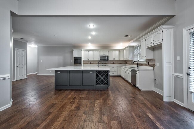 1575 Huntley Cove in Collierville, TN - Building Photo - Building Photo