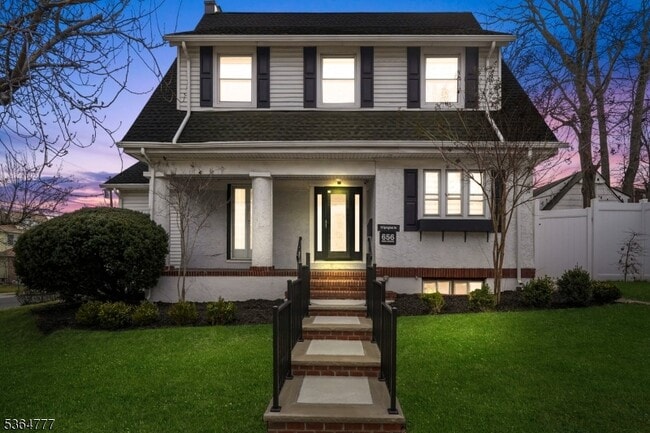 property at 656 Park Ave