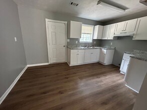 2920 Lone Oak Rd in Grantville, GA - Building Photo - Building Photo