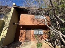 181 Bel Port Dr in Las Vegas, NV - Building Photo