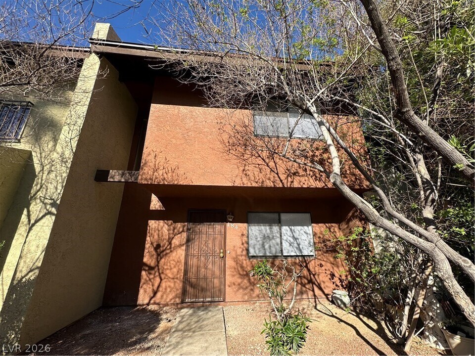 181 Bel Port Dr in Las Vegas, NV - Building Photo