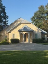 1 Spring Hl in Longview, TX - Building Photo