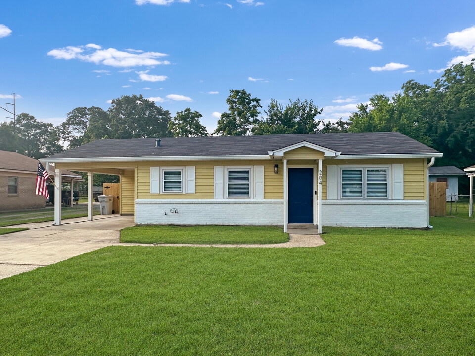 204 Dianne St in West Monroe, LA - Foto de edificio