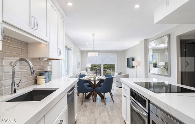 property at 1300 Gulf Shore Blvd N