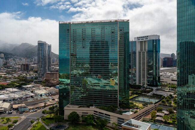 Ko'olani in Honolulu, HI - Foto de edificio - Building Photo