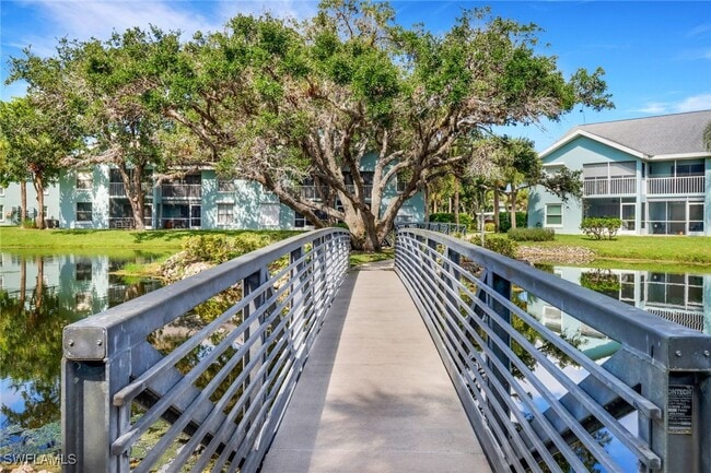 property at 125 Wading Bird Cir