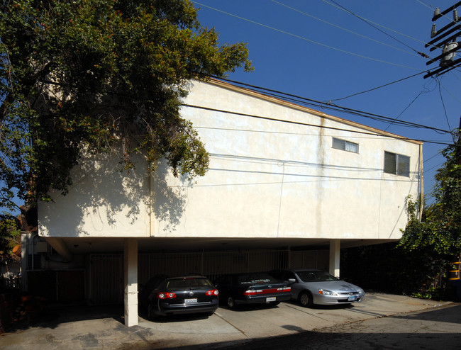 9018 Keith Ave in West Hollywood, CA - Building Photo - Building Photo