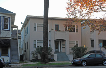 1605 28th St in Sacramento, CA - Building Photo - Building Photo