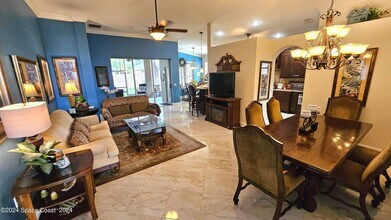 1299 Potomac Dr in Merritt Island, FL - Foto de edificio - Building Photo