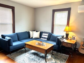 104 Casey St in Norwood, MA - Foto de edificio - Building Photo