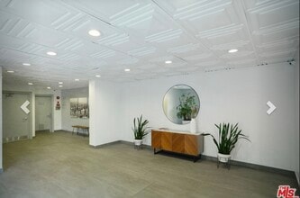 960 Larrabee St, Unit Beatrix Makray in West Hollywood, CA - Foto de edificio - Building Photo