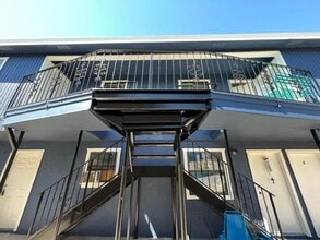 3114 Rosario St in Laredo, TX - Building Photo - Building Photo