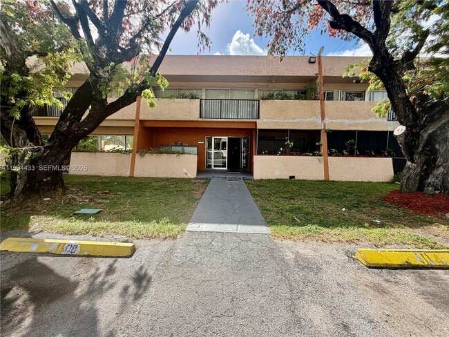 488 NE 18th Ave in Homestead, FL - Building Photo - Building Photo