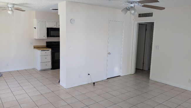 3817 K St in Bakersfield, CA - Building Photo - Building Photo