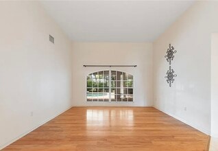 3231 Parkwood Ct in Kissimmee, FL - Building Photo - Building Photo