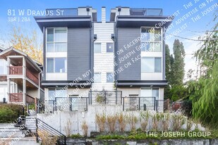 81 W Dravus St in Seattle, WA - Building Photo
