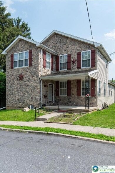 337 E Kleinhans St in Easton, PA - Building Photo - Building Photo