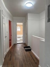 120-14 178th Pl in Queens, NY - Building Photo - Building Photo