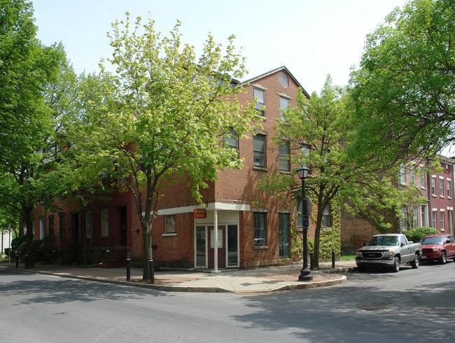 Historic Pastures Mansions in Albany, NY - Building Photo - Building Photo