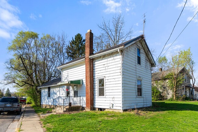 property at 1336 Summit St