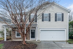 1547 Cairo Way, Unit F204 in Fuquay Varina, NC - Building Photo