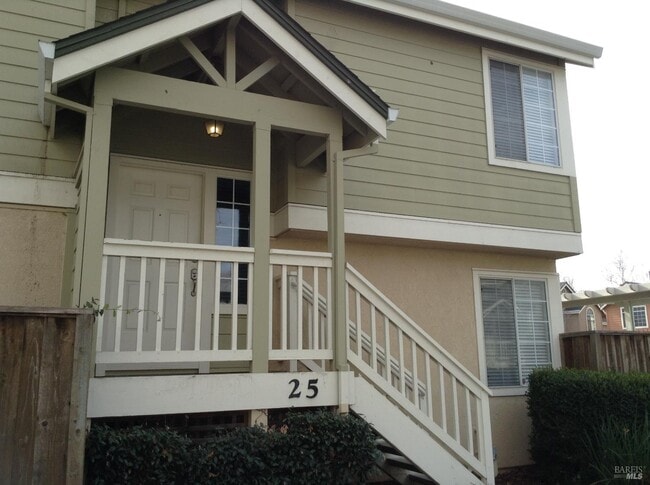 property at 25 Manchester Ln
