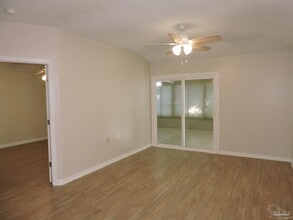 1160 Sweetbriar St in Ensley, FL - Building Photo - Building Photo