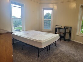 90 Conklin Ave in Binghamton, NY - Building Photo