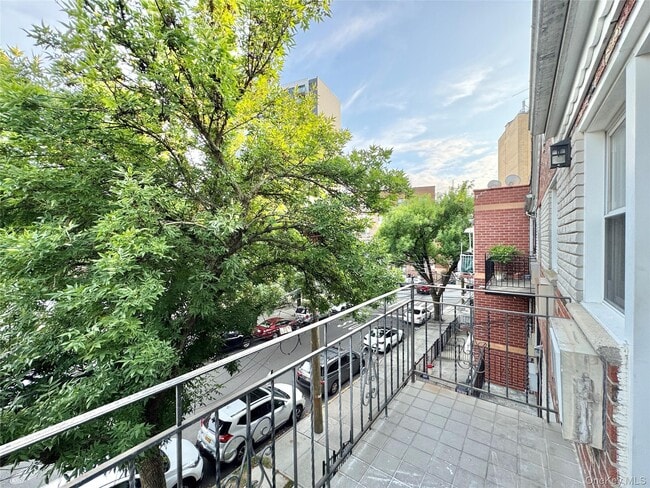 88-11 53rd Ave in Queens, NY - Building Photo - Building Photo