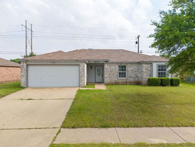 4604 Greyhound Dr