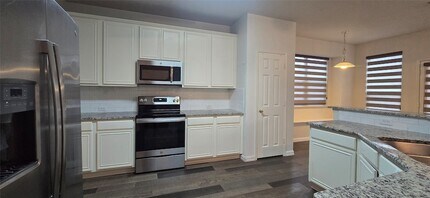 818 Green Pond Dr in Garland, TX - Building Photo - Building Photo