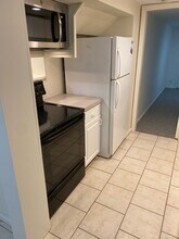 18 Clara Dr in Norwalk, CT - Building Photo - Building Photo