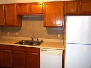 2820 Mobley St NW in Lawton, OK - Building Photo - Building Photo