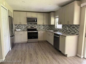 2105 Abalone Ave in Indialantic, FL - Building Photo - Building Photo