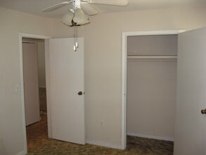 2243 Hillcrest, Unit 6E in Orangeburg, SC - Building Photo - Building Photo