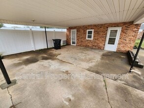 904 E Georgia Rd in Simpsonville, SC - Building Photo - Building Photo