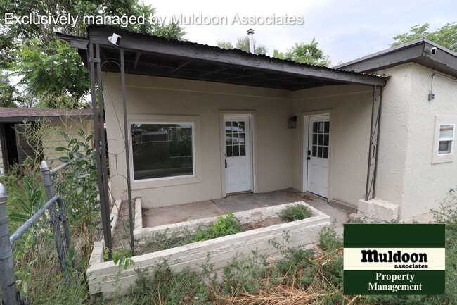 property at 2125 1/2 E 8th St