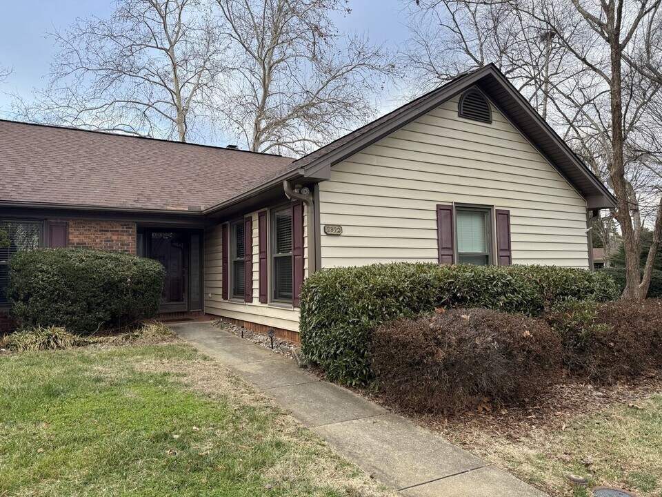 2372 Brandt Village in Greensboro, NC - Building Photo