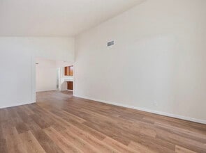 6340 Sorrell Ct in Citrus Heights, CA - Building Photo - Building Photo