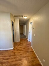 2297 Beaumont St in Sacramento, CA - Building Photo - Building Photo