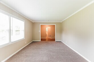 109 Howle Ave in Birmingham, AL - Foto de edificio - Building Photo