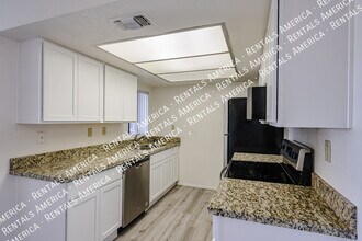 6480 N 82nd St in Scottsdale, AZ - Building Photo - Building Photo