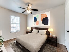 Crest River District Apartments in Fort Worth, TX - Building Photo - Building Photo