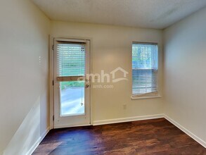 6014 Patric Alan Ct in Charlotte, NC - Building Photo - Building Photo