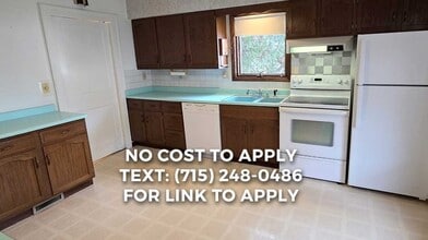 1021 Baker St in Wisconsin Rapids, WI - Building Photo - Building Photo