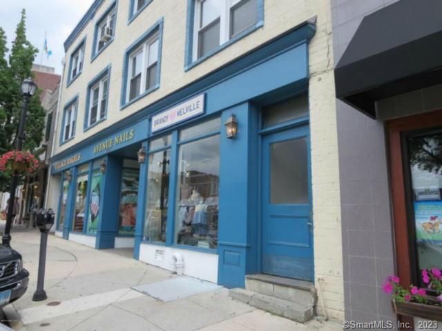 375 Greenwich Ave-Unit -7 in Greenwich, CT - Building Photo