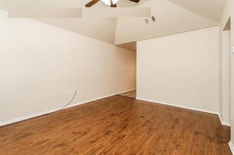 136 Stewart Bend Ct in Azle, TX - Building Photo - Building Photo