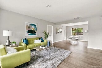 756 N Revere St in Aurora, CO - Foto de edificio - Building Photo