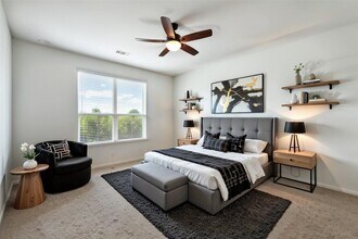 7300 Altidore Dr in Austin, TX - Building Photo - Building Photo